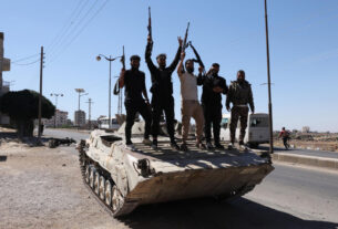 Syria and Israel Reach Fragile Ceasefire Amid Deepening Crisis in Sweida