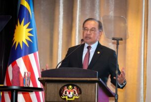 PM Anwar Briefs Rulers on Trump's Gaza Plan, Budget 2026 Ahead of ASEAN Summit
