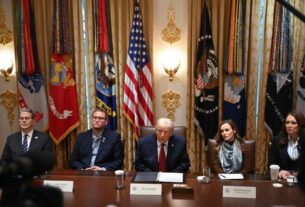 Trump Unveils $12 Billion Aid Package to Support US Farmers Amid Trade Challenges