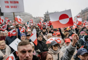 Trump’s Greenland Tariff Threat Sparks European Backlash and Public Outrage