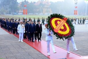 To Lam Seeks Dual Power as Vietnam’s Communist Party Opens Historic Congress