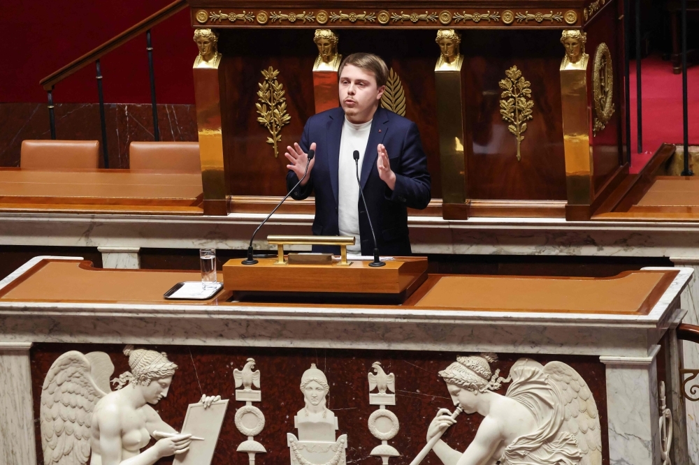 France Moves to Ban Social Media for Under-15s as Lawmakers Push to Protect Children’s Mental Health