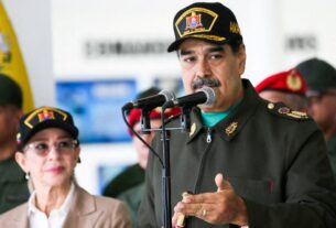 ‘Captured and Flown Out’: Trump Announces U.S. Seizure of Venezuela’s Maduro and Wife After Overnight Strike