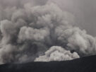 Indonesia’s Mount Lewotobi Laki-Laki Erupts Repeatedly, Airport Operations Suspended as Ash Clouds Rise
