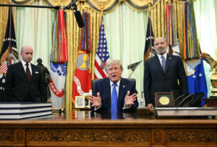 Trump signs new order targeting birth tourism as administration renews push on US citizenship rules