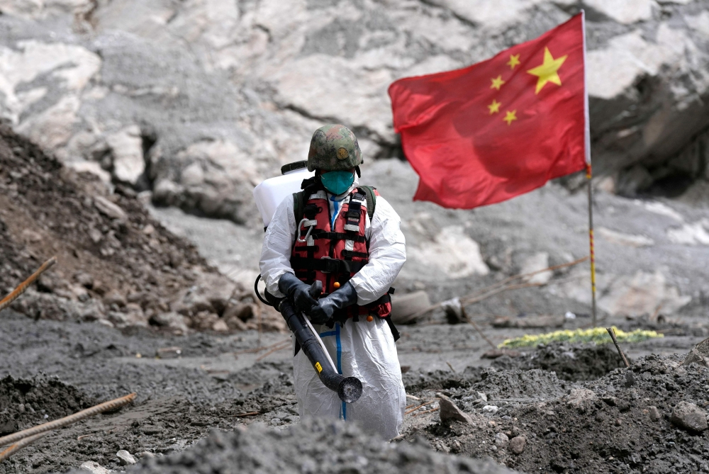 Nepal flood death toll rises to 1,287 as thousands remain missing